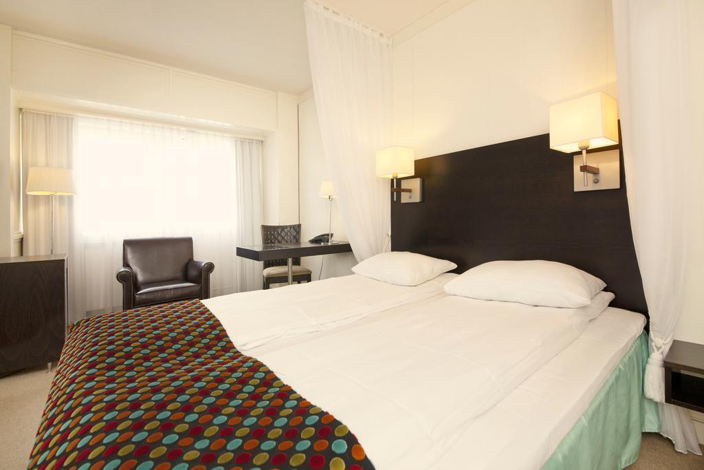 Quality Hotel Strand Gjovik Ngoại thất bức ảnh