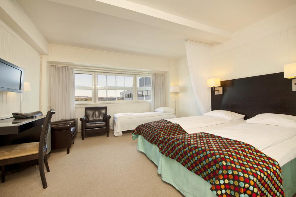 Quality Hotel Strand Gjovik Ngoại thất bức ảnh